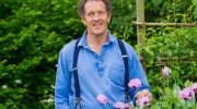 Monty Don siger, at det bedste tidspunkt at beskære blåregn er tidligere, end man måske tror