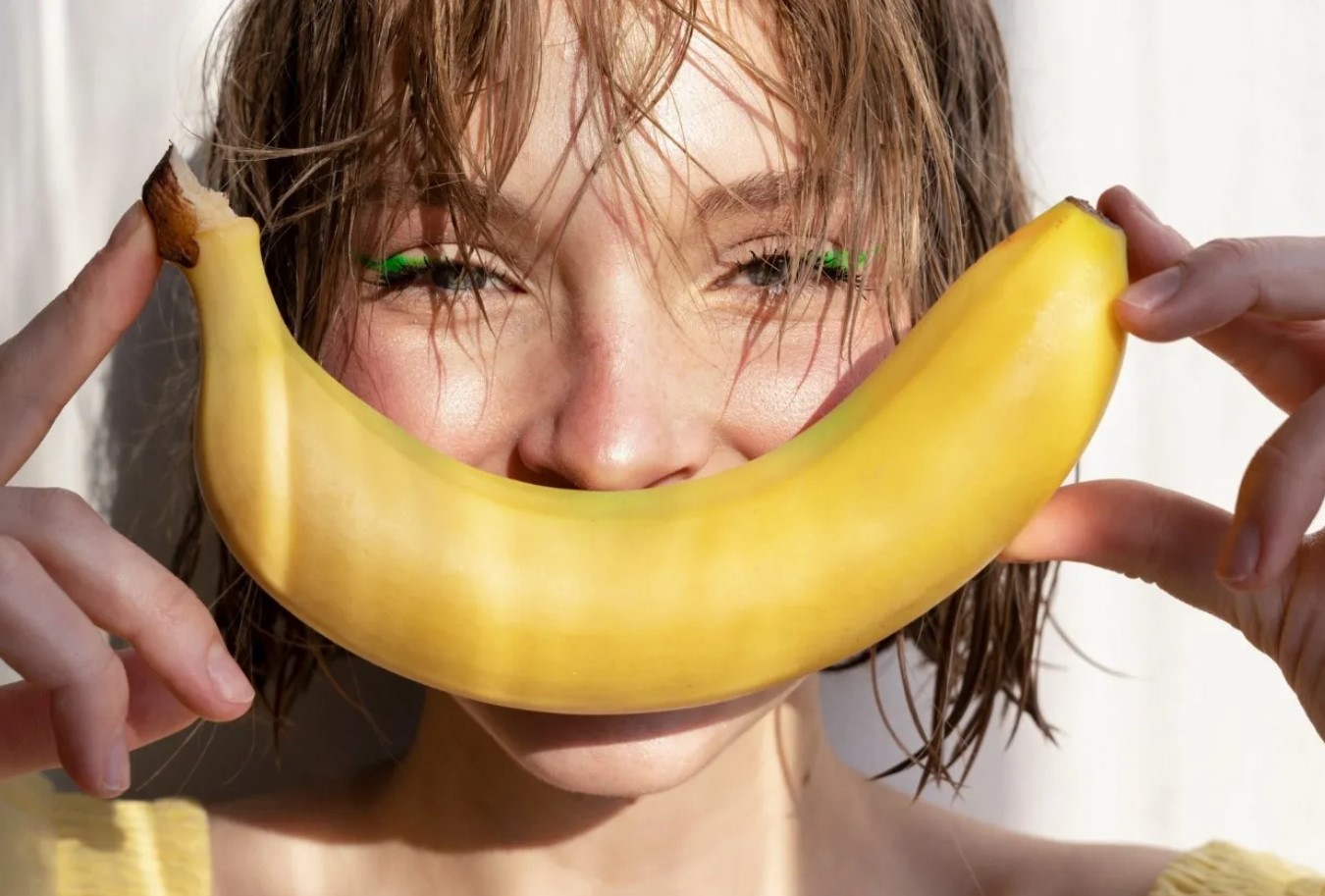 Smid det ikke væk: hvordan bananskræl hjælper med at bekæmpe tegn på aldring