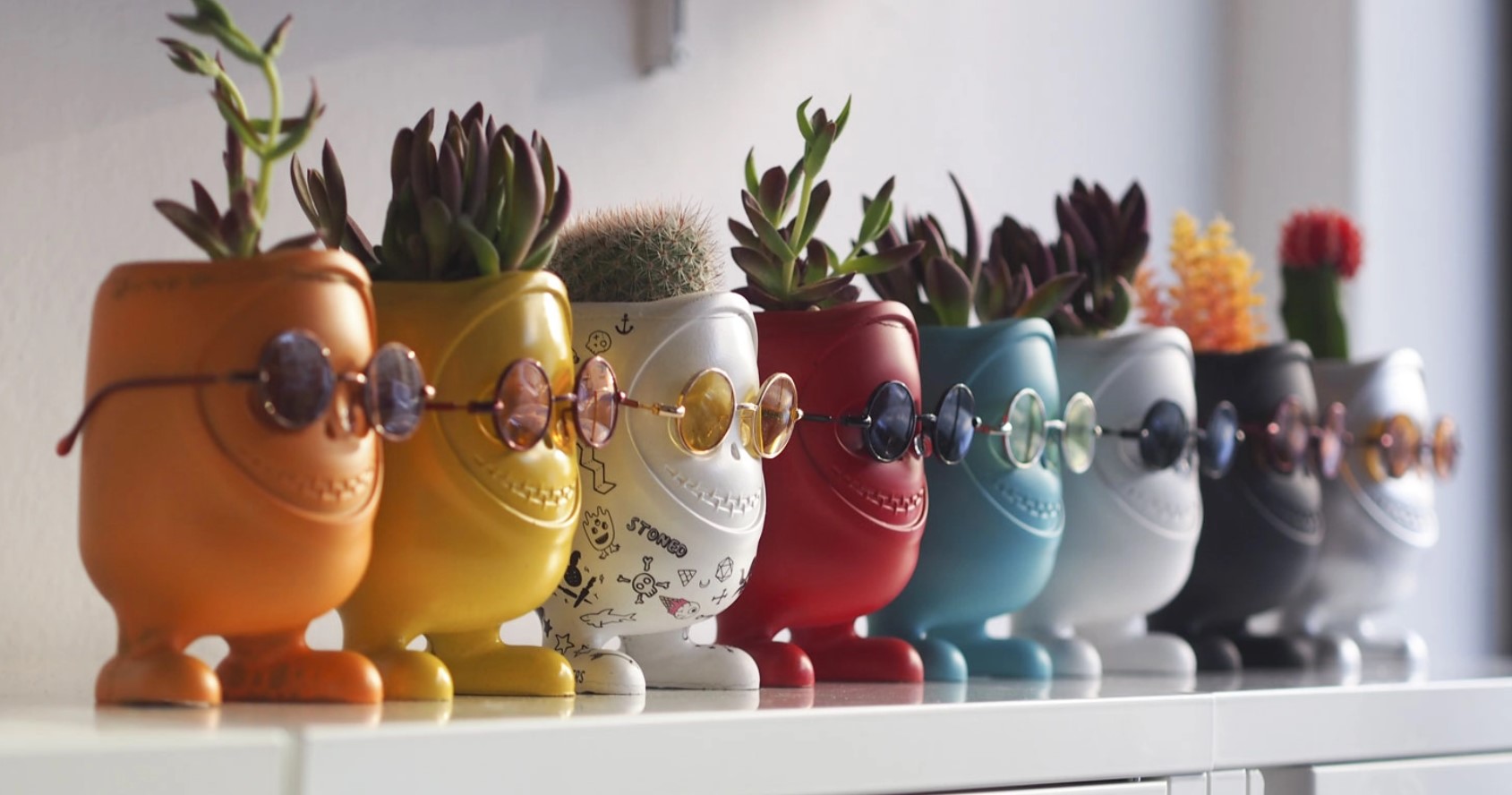 Kedsommelige plastikpotter er ikke længere på mode: 5 uventede ideer til dine planter