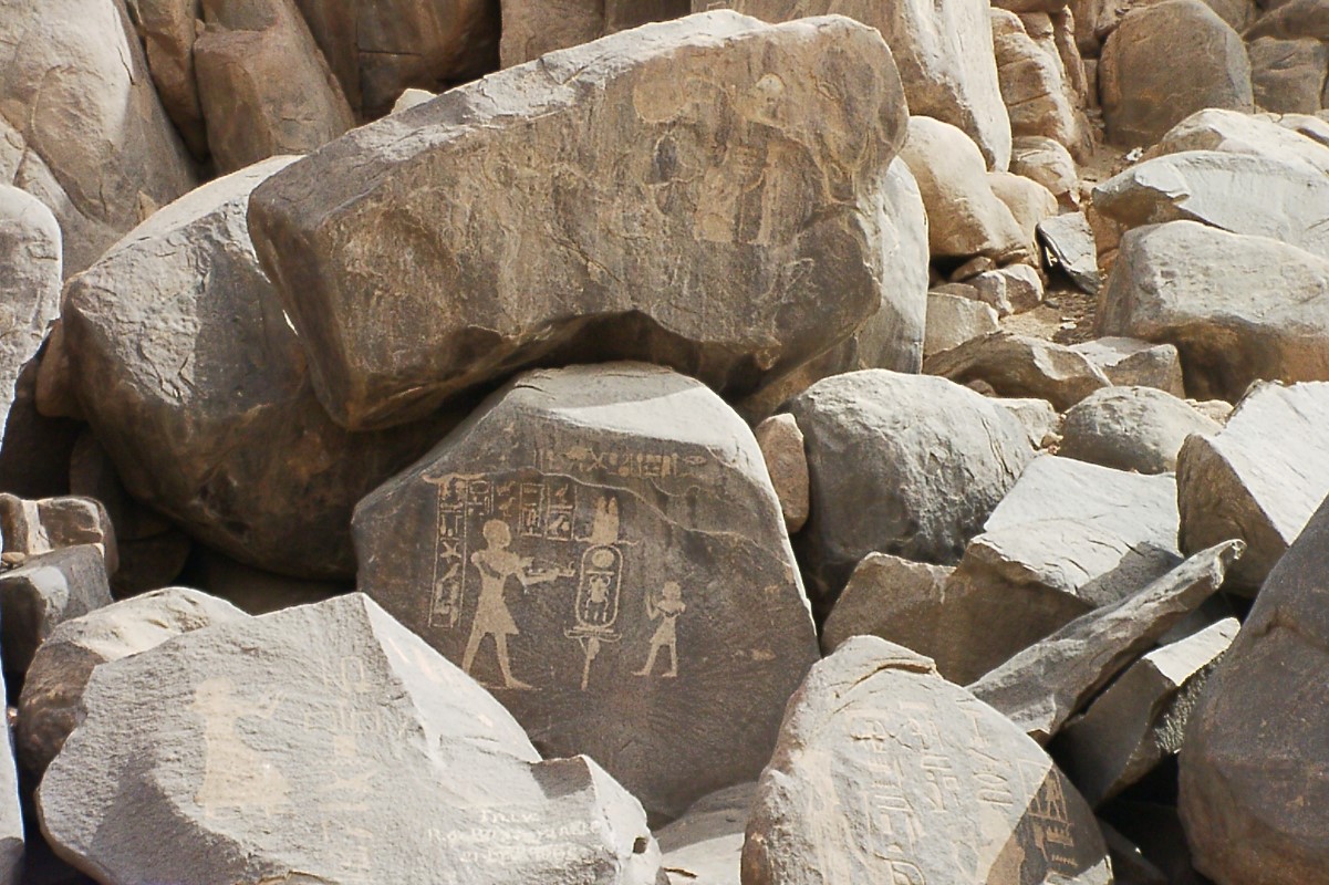 Klippekunst antyder de egyptiske kongers oprindelse