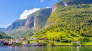 Norge som på hånden: hemmelighederne bag en uforglemmelig togrejse fra Oslo til Bergen