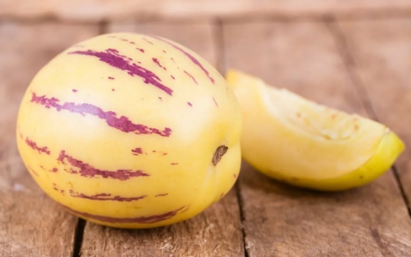 Det smager som mango og dufter af honning og vanilje. Det er godt for hjertet og forbedrer hudens fasthed