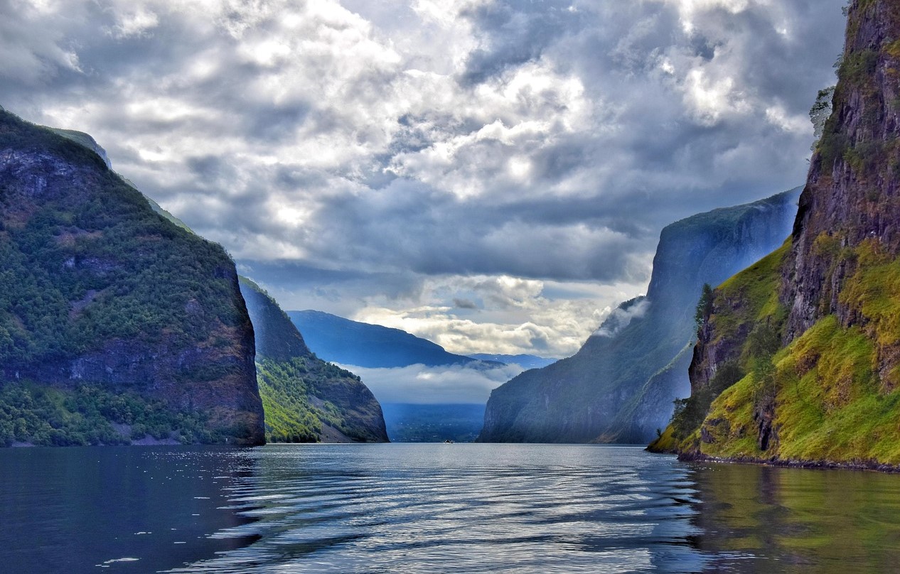 Sognefjord: oplev fjordenes konge, og opdag dens hemmeligheder