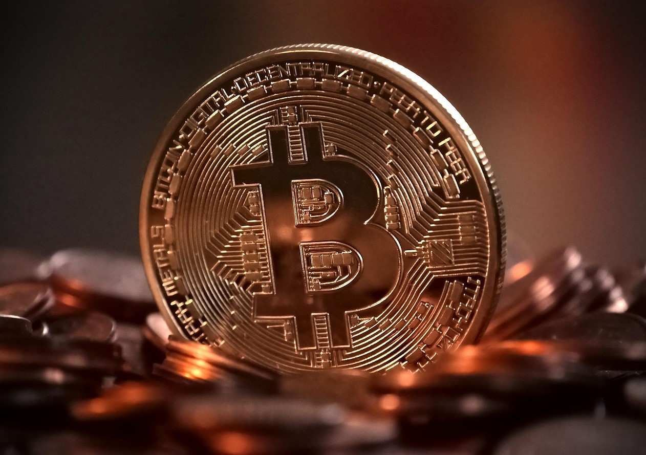 En kvinde mister 1,3 millioner dollars i bitcoin-tyveri og kræver erstatning fra sin telefonoperatør