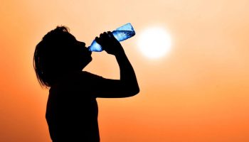 6 hydreringsmyter, der kan skade dit helbred