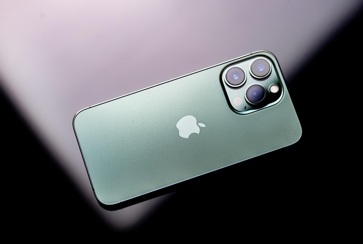 iPhone holder længere: en enkel handling, der reducerer batteriforbruget