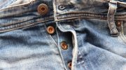 Smid ikke gamle, slidte jeans ud. De kan blive en uundværlig hjælper i hverdagen