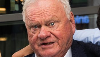 Norges rigeste mand sætter London-villa til salg for milliarder: "Storbritannien er gået ad helvede til"