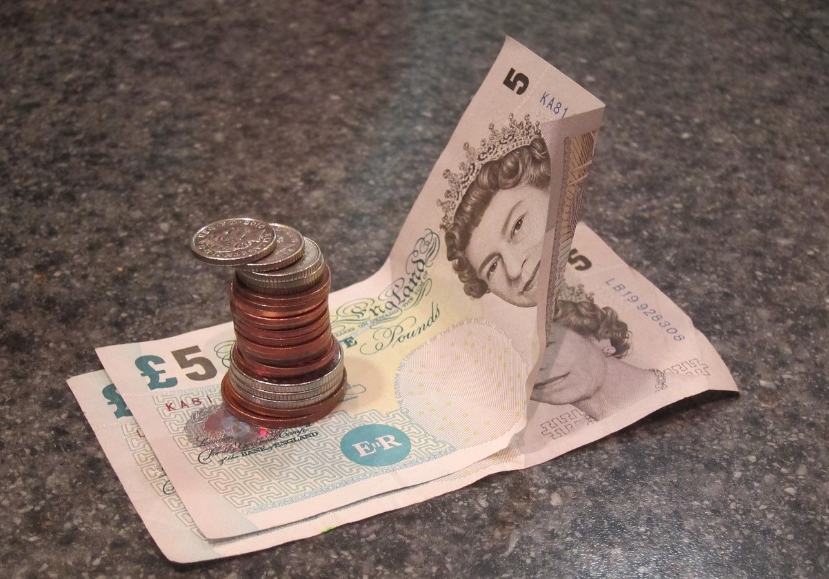 Lille mønt, stor pris: sådan erobrer 50 pence auktionerne