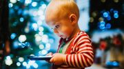 Hvorfor børn ikke bør få en smartphone før de er 13 år – videnskabelig undersøgelse