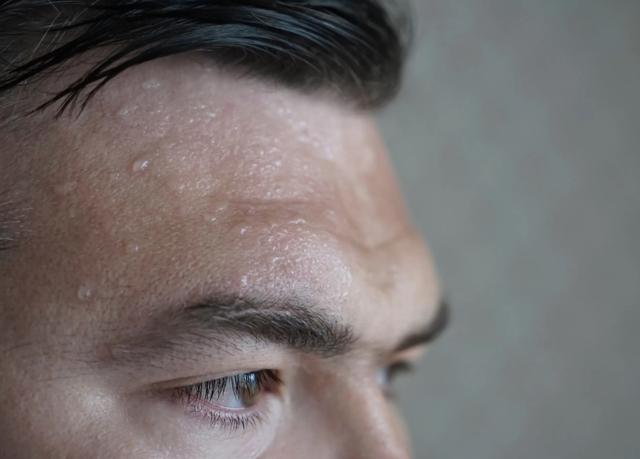 Fra depression til hedeslag: hvordan varme påvirker psyken og menneskekroppen