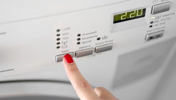 Det dræber dit tøj: farlige og ubrugelige vaskeprogrammer, som du ikke bør bruge