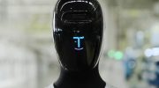 I Kina har man præsenteret en robot, der kan arbejde selvstændigt 24/7 (video)