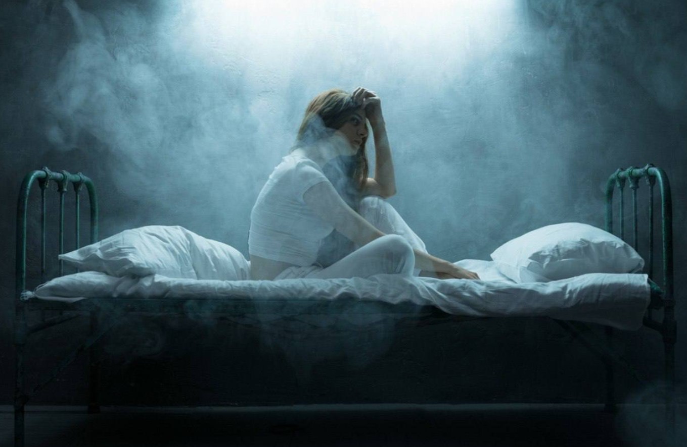 Søvnløshed på grund af smerter. Er melatonin og ibuprofen en effektiv løsning?