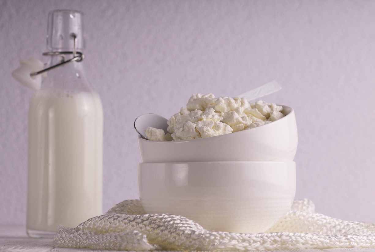 Græsk yoghurt eller hytteost? Ernæringseksperter afslører den bedste højproteinsnack