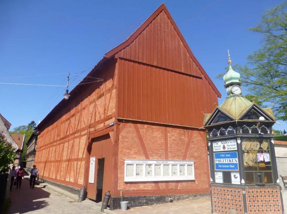 Jyllands marker skjuler et stort magtcenter fra jernalderen: nu er de nået til de 'vildeste' steder