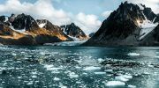 Fotos viser, hvordan Spitsbergens gletsjere er skrumpet ind i løbet af de sidste 100 år.