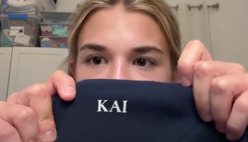 Trumps barnebarn lancerer tøjmærke med fotos taget foran Det Hvide Hus